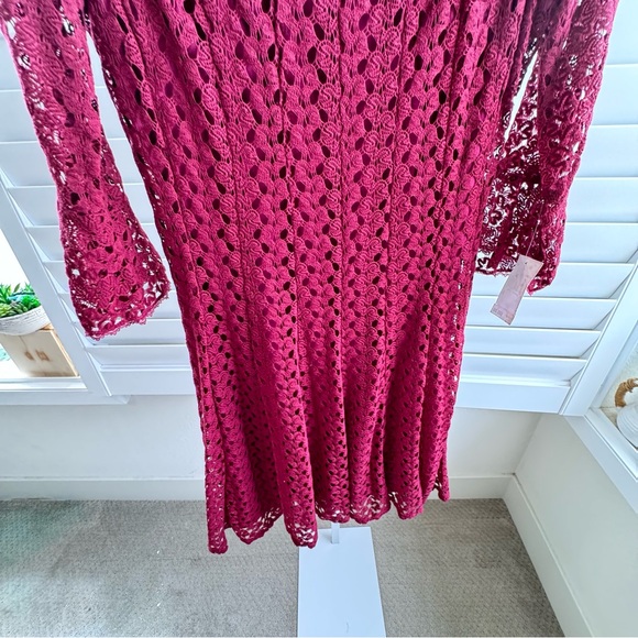 Chris McLaughlin. Size 6 - Picture 5 of 9